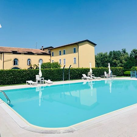 Villa Zanina Sonia Apartment Peschiera del Garda Kültér fotó